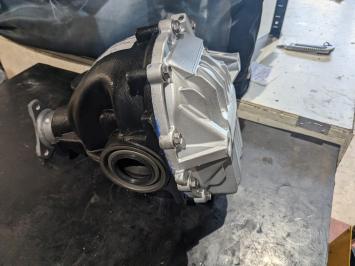 Jaguar XK XKR X150 / S-type differential rebuild